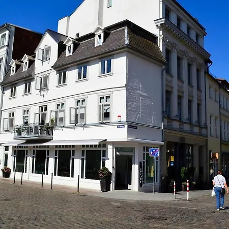 Direkt Am Markt 2og * Schwerin (Mecklenburg-Vorpommern)