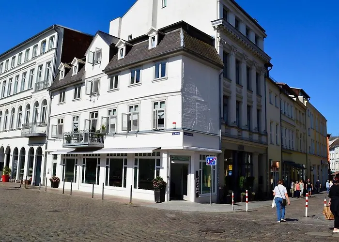 Direkt Am Markt 2og * Schwerin (Mecklenburg-Vorpommern)